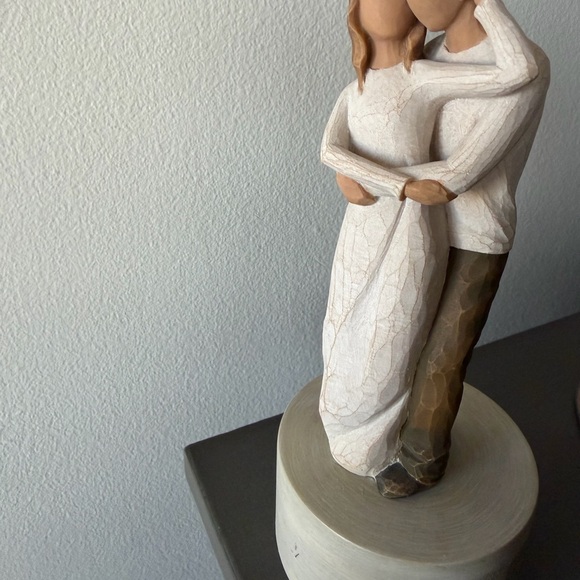 Willow Tree Other - Willow Tree Embrace Couple Figurine - Neutral White & Brown
